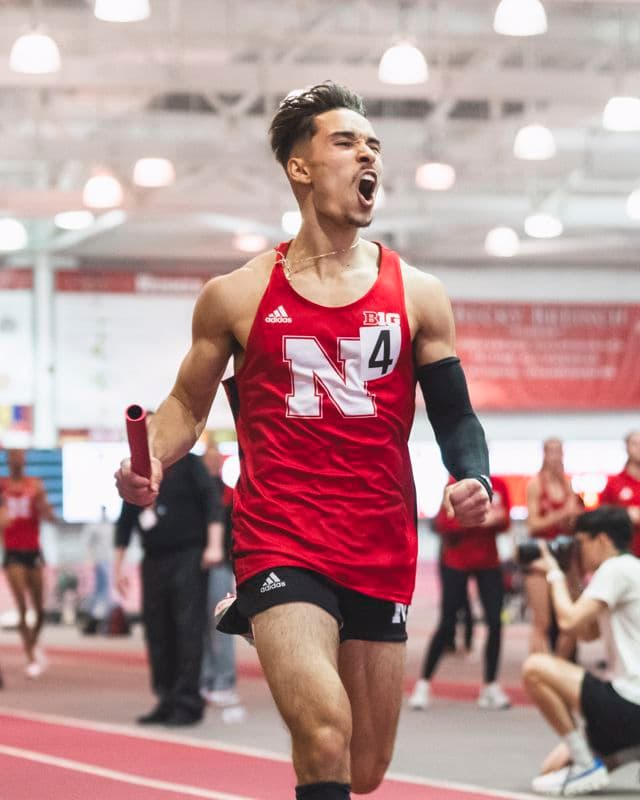 Niko Schultz crossing the finish line